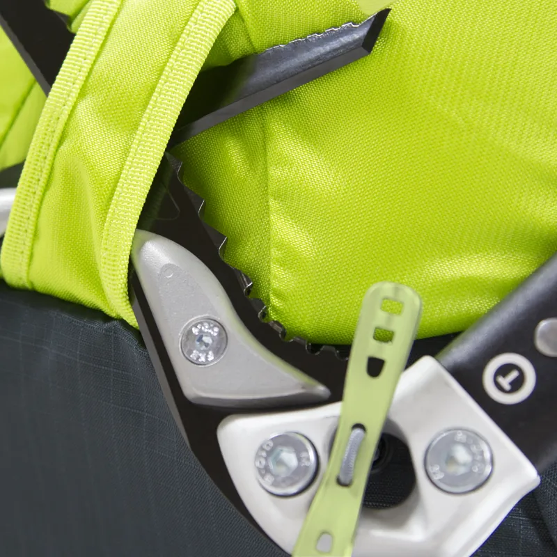 Osprey Mutant 28 Gritstone Black-5