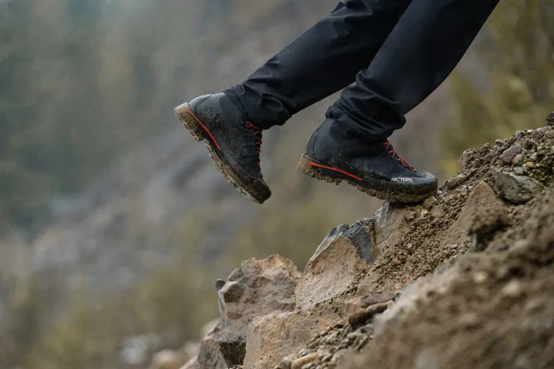 Arcteryx Mens Acrux LT GTX Black/Helios-11