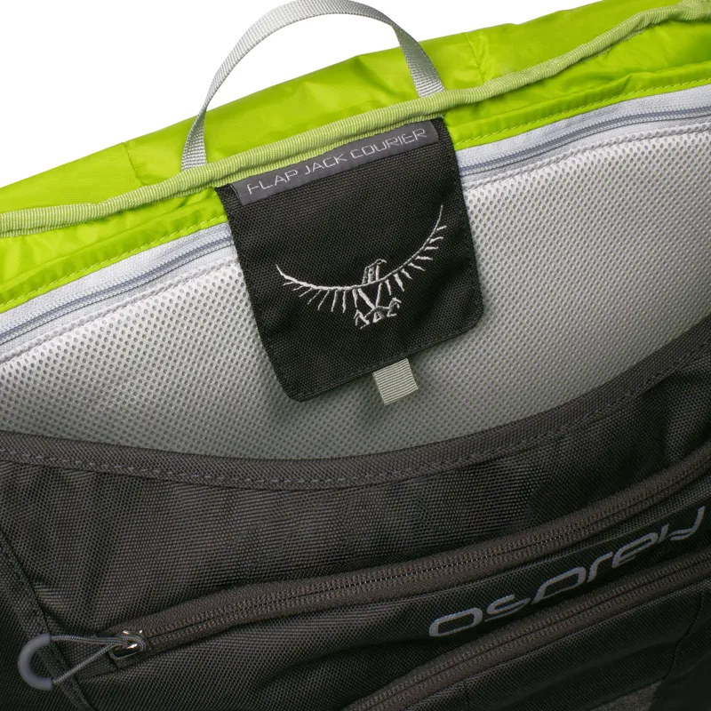 Osprey Flap Jack Courier Amazon Green-1