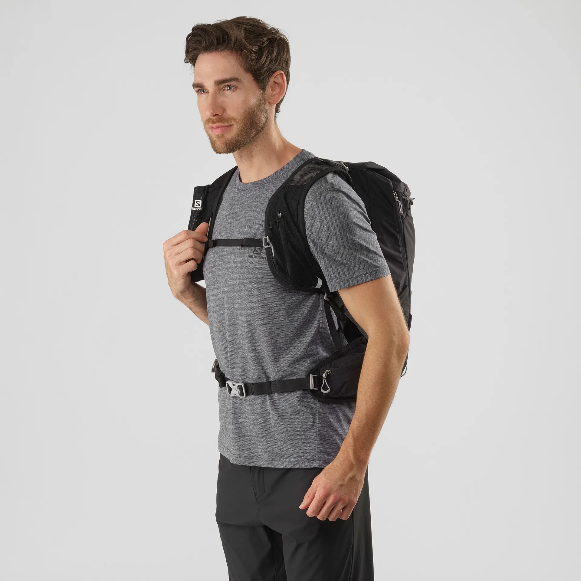 Salomon OUT DAY 20+4 Hiking Backpack Black Size M/L Salomon Outlife Pack 20 l hiking backpack black LC1904400  main image 2
