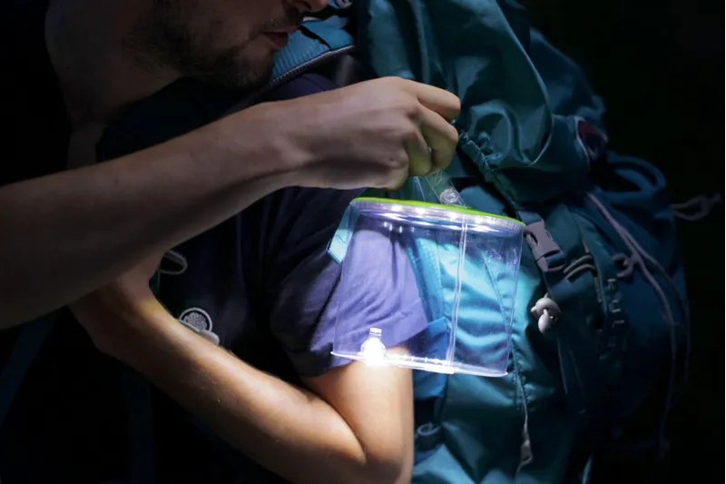 Luci Outdoor 2.0 Inflatable Solar Light-5