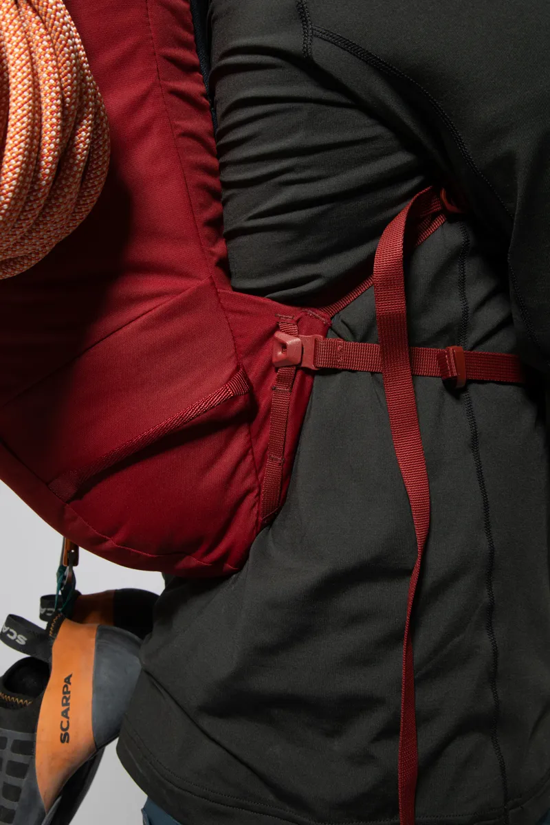 Montane Rock Up 20 Redwood-4