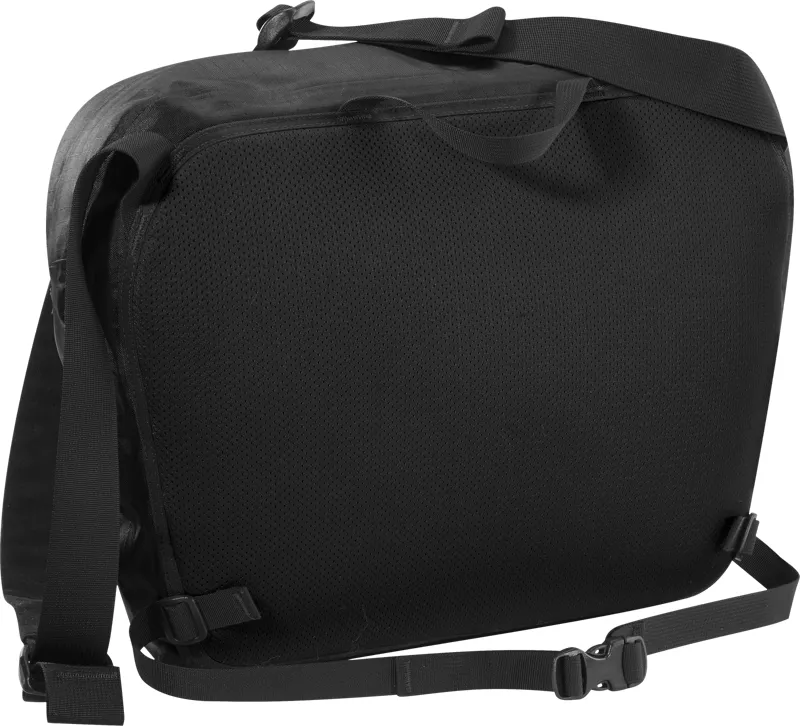 Arcteryx Lunara 17 Black-1