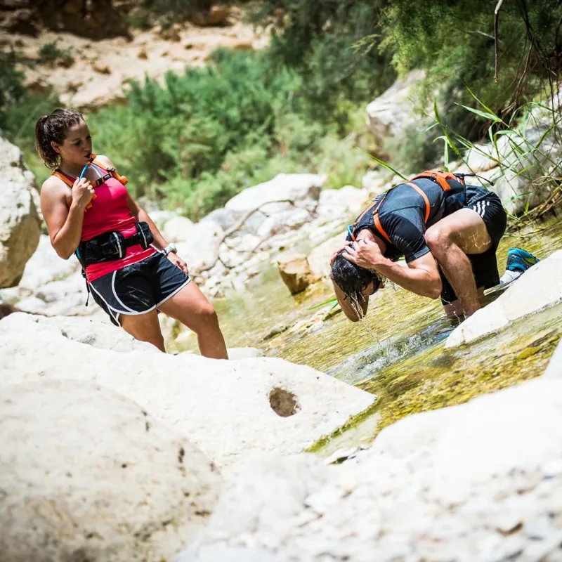 Source Hipster Hydration Pack 1.5L Black-2