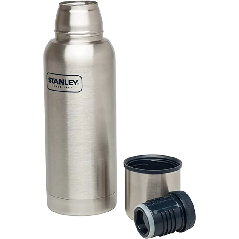 Stanley Adventure Stainless Steel Vacuum Bottle 0.7L-1