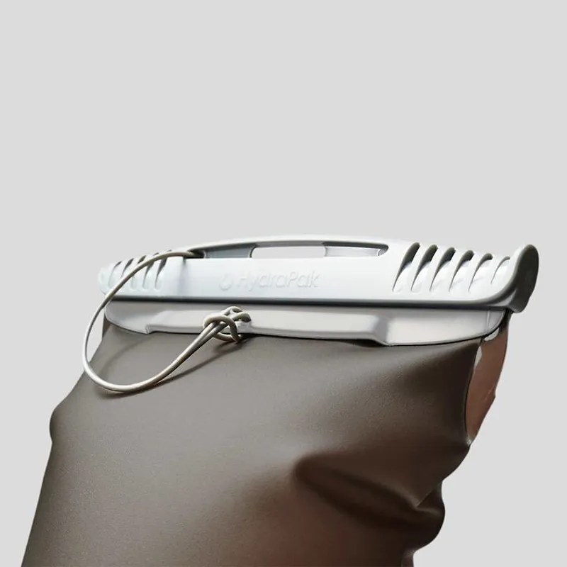 Hydrapak Force 2L Mammoth Grey-2