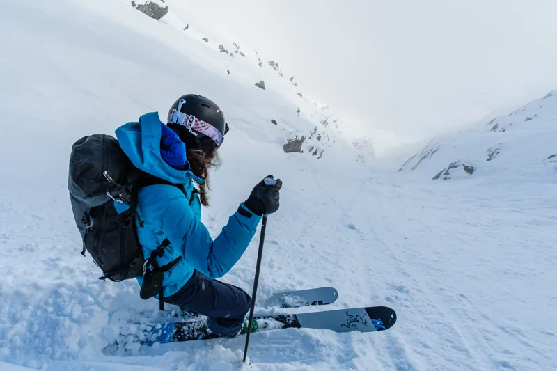 Darn Tough Womens Over The Calf Extra Cushion Midnight-2