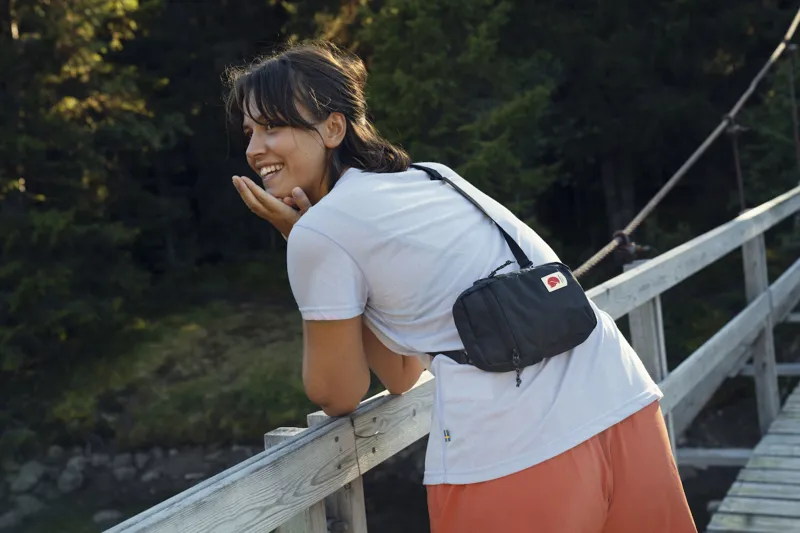 Fjallraven High Coast Pocket Shark Grey-12