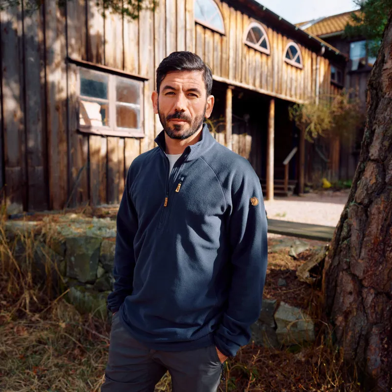 Fjallraven Men's Ovik Lite Fleece Half Zip Black-10