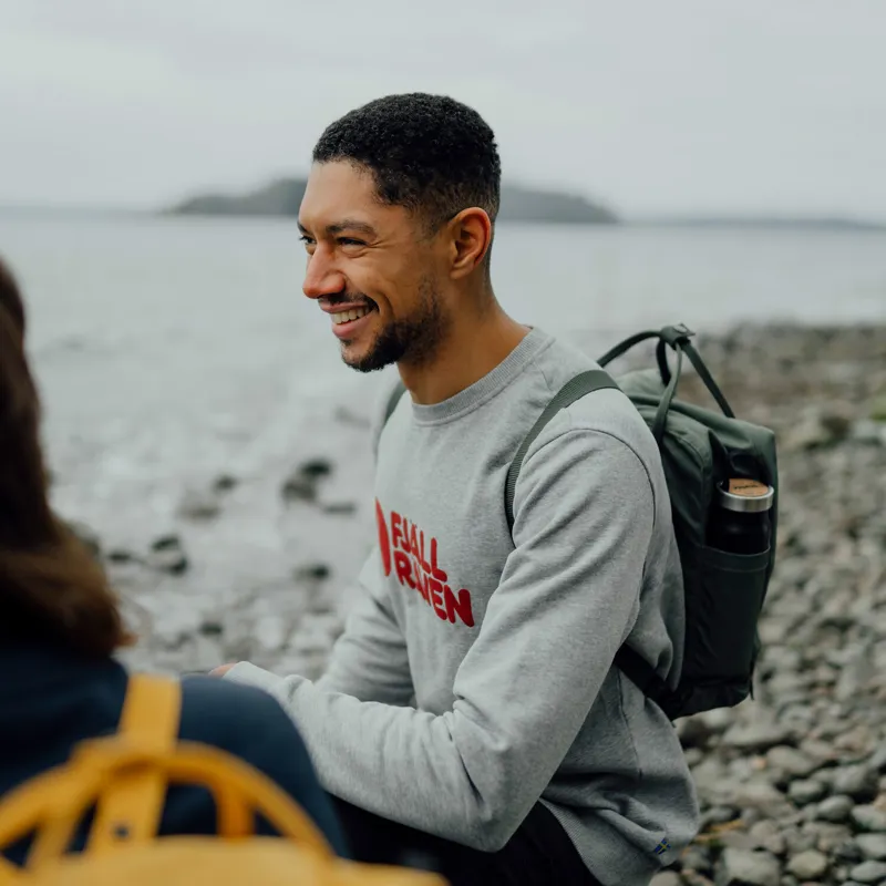 Fjallraven Men's Fjallraven Logo Sweater Black-8