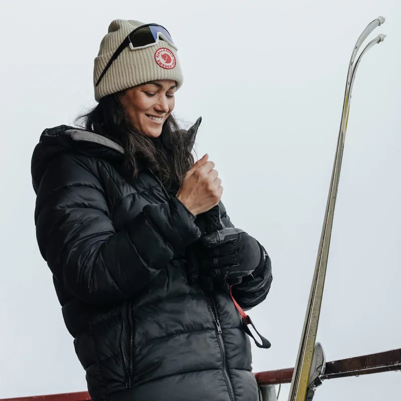 Fjallraven Women's Expedition Mid Winter Jacket True Red/ UN Blue-9