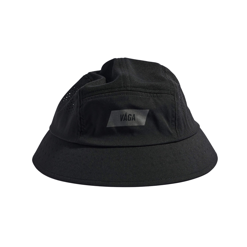 VÅGA Feather Bucket Hat Black