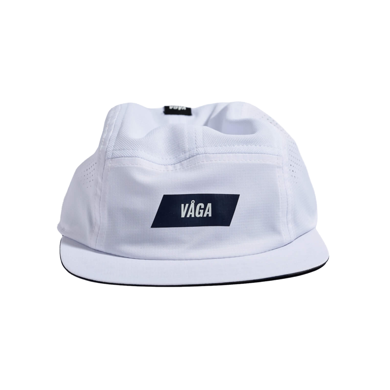 VÅGA Feather Racing Cap White