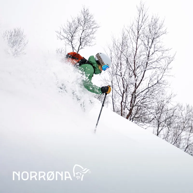 Norrona Men's Lofoten Gore-Tex Insulated Jacket Caviar Black-8