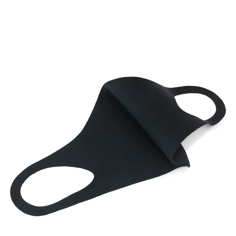 Pacsafe Protective and Reusable ViralOff Face Mask Black-4