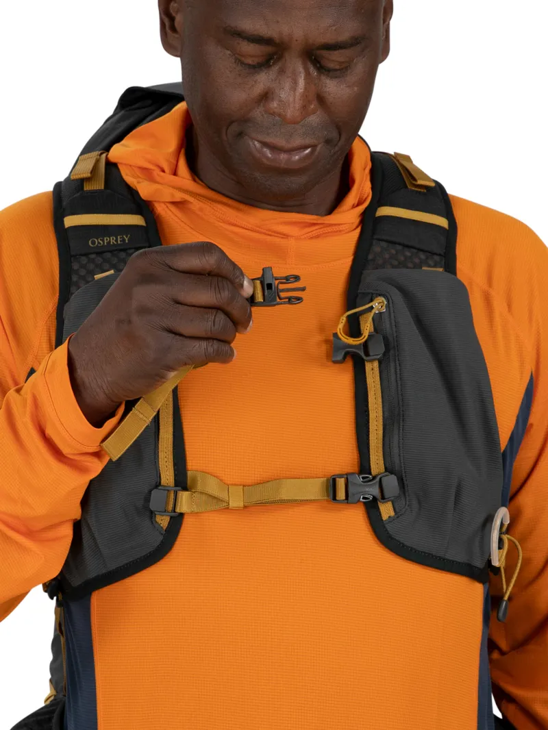 Osprey Talon Velocity 30 Dark Charcoal/Tumbleweed-9