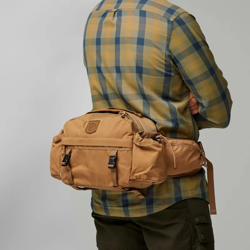 Fjallraven Singi Hip Pack 10 Khaki-4