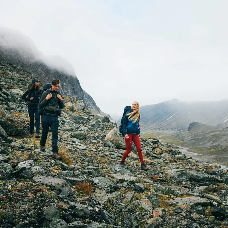 Fjallraven Women's Abisko Midsummer Jacket Jade Green/ Patina Green-13