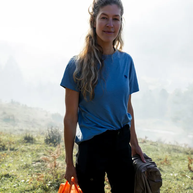 Fjallraven Women's Hemp Blend T-Shirt Chalk Rose-8