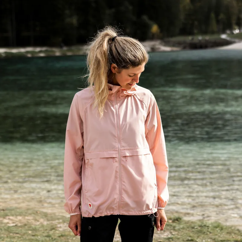 Fjallraven Women's High Coast Wind Hoodie Chalk Rose-13
